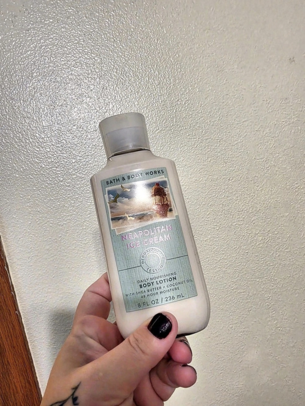 Bath & Body Works Neapolitan Ice Cream Daily Nourishing Body Lotion